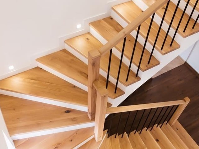 ¿Qué tipos de escaleras de madera realizamos? 